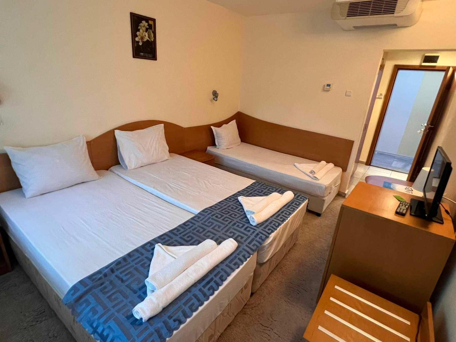 Хотел Диамант Hotel Diamond Balchik Exterior foto